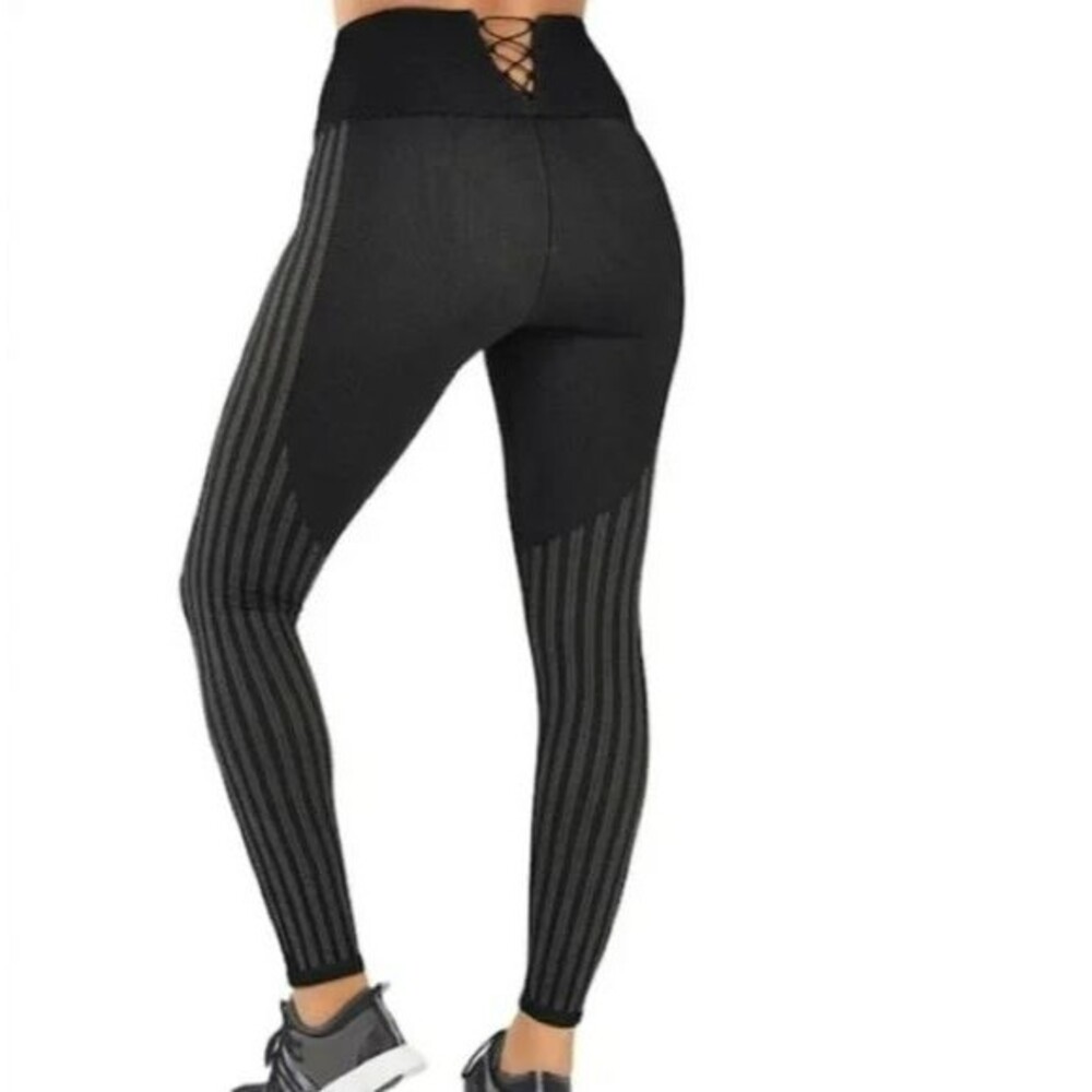 Fabletics Womens Ribbed High Waisted Seamless Lace Up Back Leggings XL Black NWT